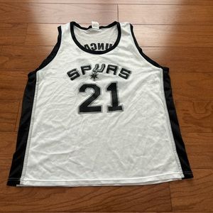 Spurs jersey